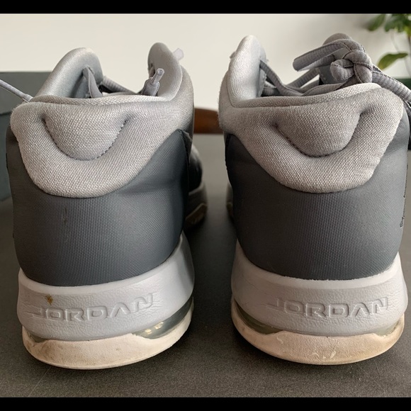 Men’s Dark Grey Jordan 5 AM - Picture 6 of 7